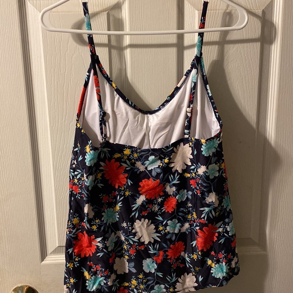 Floral Print Tankini - Picture 3 of 5